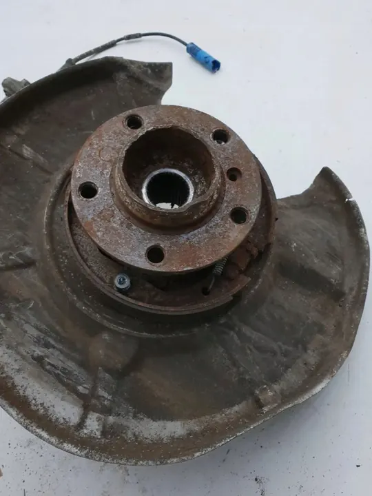 Snodo posteriore sinistro BMW 7 E65 E66 image 6