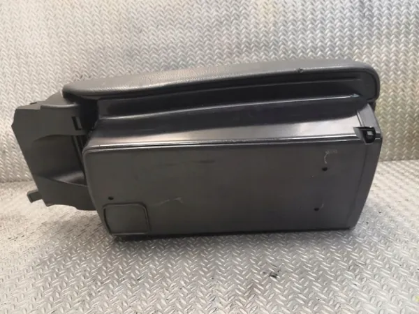 Mercedes-Benz C W203 middenconsole armsteun OEM MDY17473 image 4