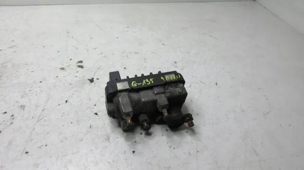 Turboaktuator OEM G135 för Audi A8 S8 D3 4E image 2