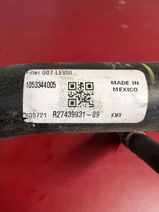 BMW X7 G07 Bränsletanklock OEM 7439931 - Begagnad image 3