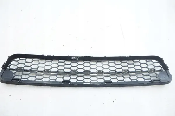 VOLVO S80 II Front Bumper Grille 30678421 30744113 image 2