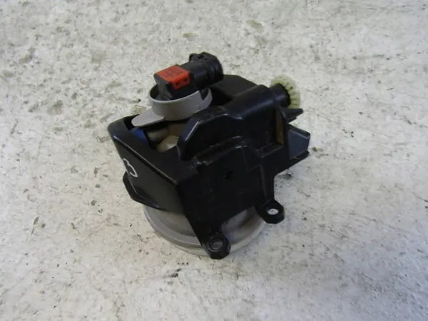 Toyota Prius III halogeen mistlamp OEM A045053 rechts voor image 7