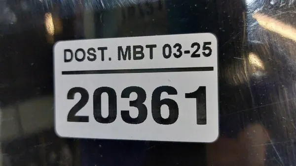 Cache de bande phare avant droit OEM 20361 Mercedes image 3