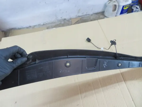 Dörrstängningssensorlist Höger Bak Tesla X image 6