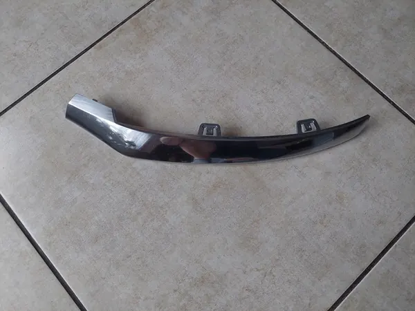 Acabamento Cromado do Para-choque Esquerdo Dianteiro - Mercedes GLC W253 image 2