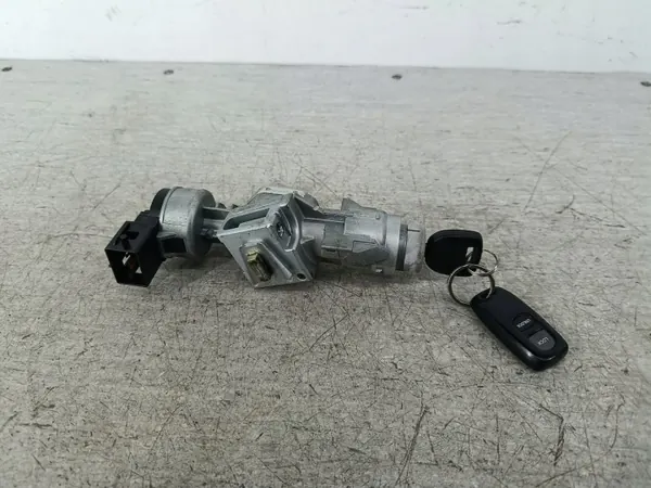 Mazda 3 I Lift 1.6CD OEM 3M51-3F880-AC Usado image 5