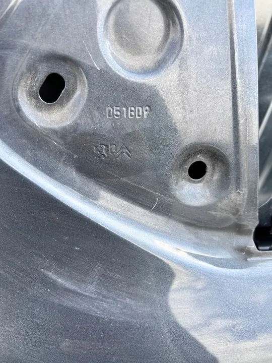 Bakre Höger Dörr Citroen C-Elysee Peugeot 301 12- OEM image 6