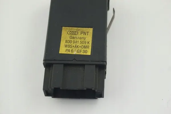 Noodknop Audi A4 B5 Lift 10 pinnen image 3