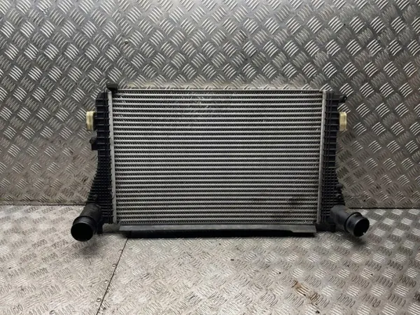 Radiador de intercooler OEM 3C0145805AM para VW Passat CC image 2