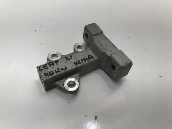 OEM GKU29744 airco-compressorbeugel voor Nissan Leaf II image 2