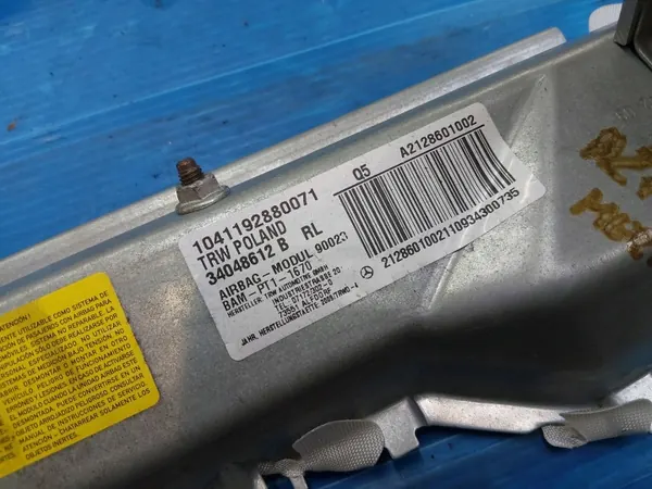 Airbag joelho condutor Mercedes A2128601002 - Usado image 3