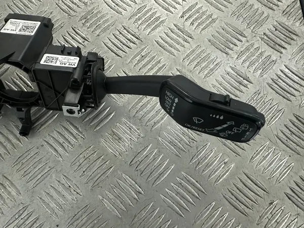 VW POLO 6C Combinatieschakelaar image 2