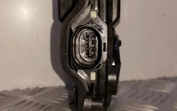 OEM 3D0837059B Türfeststeller hinten - Gebraucht image 3