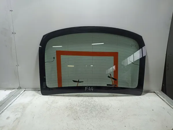 BMW 2 F44 bakruta OEM 2024 - Begagnad image 2