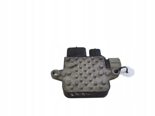 Tesla Model S Fläktstyrningsmodul OEM 82821-20280 image 4