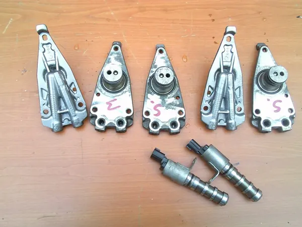 Nokkenasventiel OEM 130415796R voor Renault Nissan Fiat image 5
