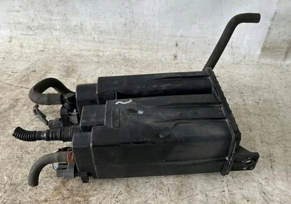 Polttoainesuodatin OEM 14950-7Y000 Nissan Maxima 3.5 V6 image 2