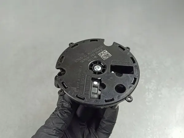Pieza de espejo Renault Arkana OEM 0797010111K image 3