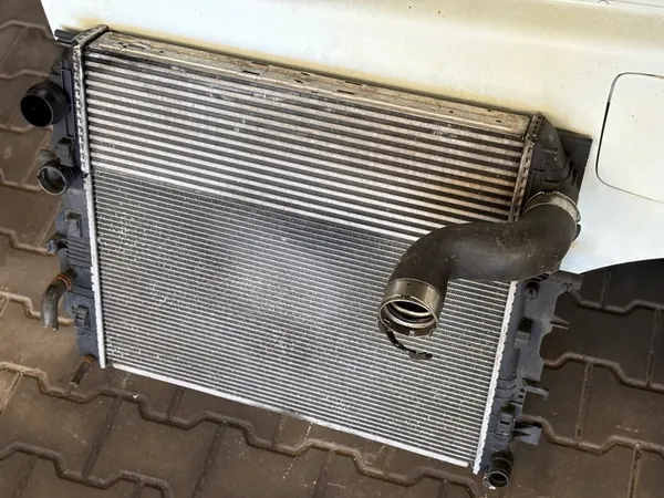 Complete radiateurs Mercedes Sprinter W906 2.2 CDI image 2