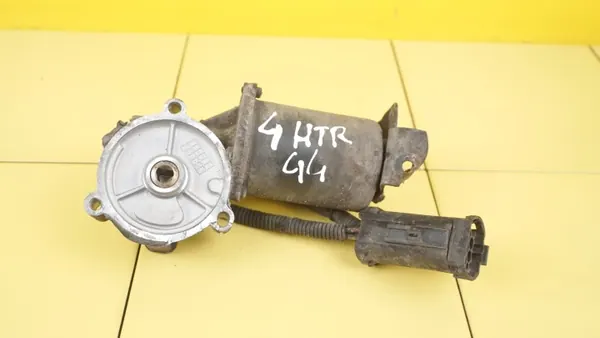 OEM 4HTR44 100 Keräinsäätömoottori Kia Sorentolle image 2