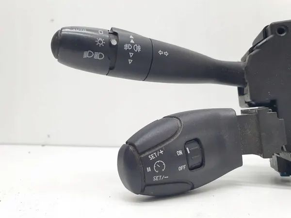 Gecombineerde schakelaar Peugeot 307 96477544XT image 3