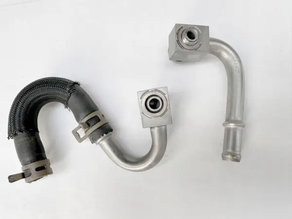 Tuyaux Turbocompresseur OEM 8200265969 pour Renault Laguna/Trafic image 2