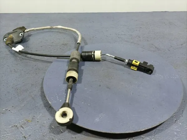 Volvo XC90 II Versnellingskoppeling OEM 31325795 image 3