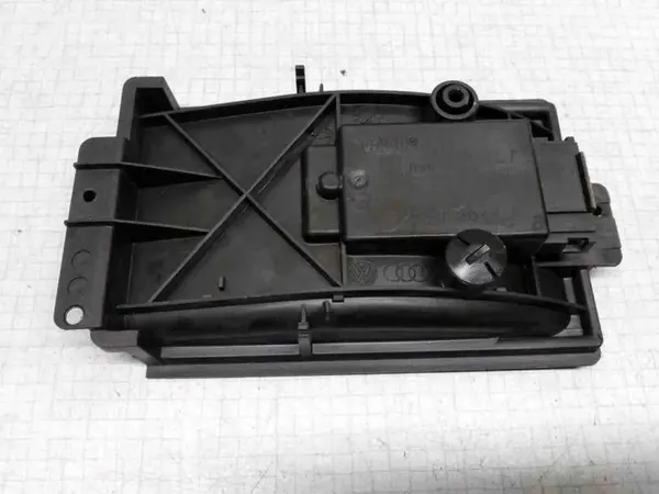 VW Verwarmingsventilatorrelais OEM H35664096Z Beetle 1.9L image 2