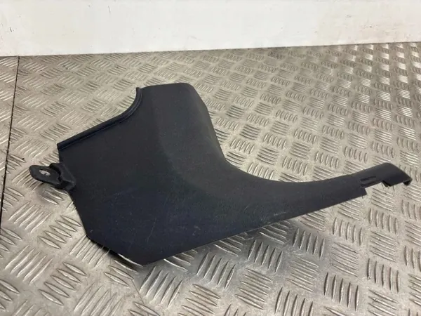 Piezas de acabado Nissan Juke F15 OEM 669006PE0A image 6