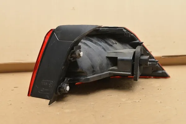 VW PASSAT B8 LIFT SEDÁN LUZ LED TRASERA IZQUIERDA 3G5945095H image 7