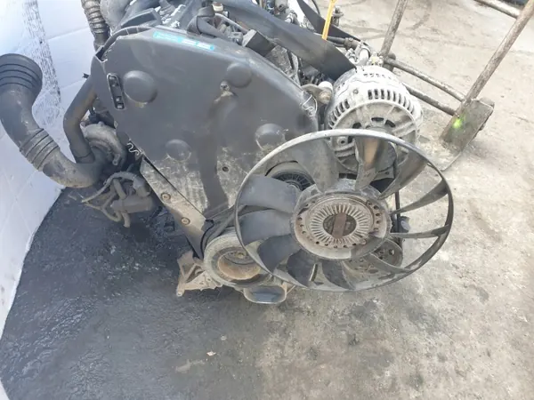 Motor Completo VW Passat B5 1.9 TDI AFN - Usado image 6