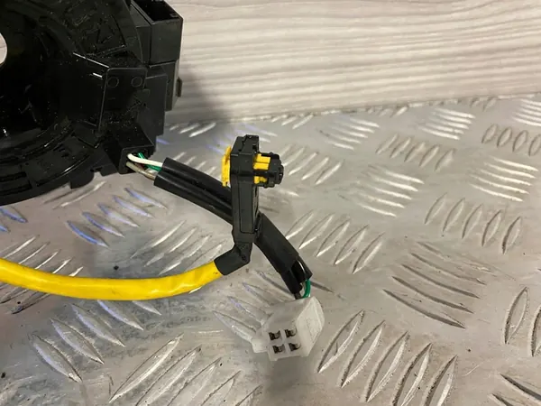 SUBARU FORESTER V Airbag Klokveer 2019-2024 OEM 83111AL250 image 4