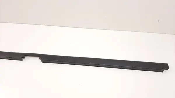 Moldura de pilar Mercedes-Benz OEM MAM6265 - Usado image 5
