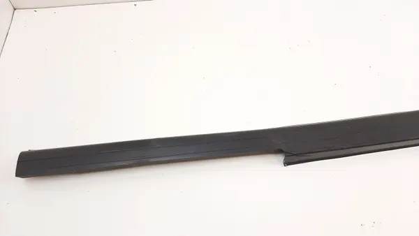 Moldura de pilar Mercedes-Benz OEM MAM6265 - Usado image 6