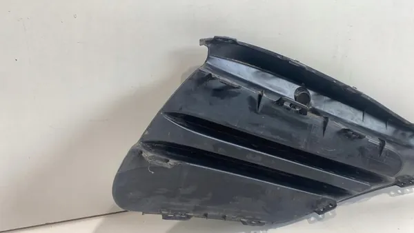 MERCEDES CLASSE C W206 AMG Grille Avant Gauche image 5