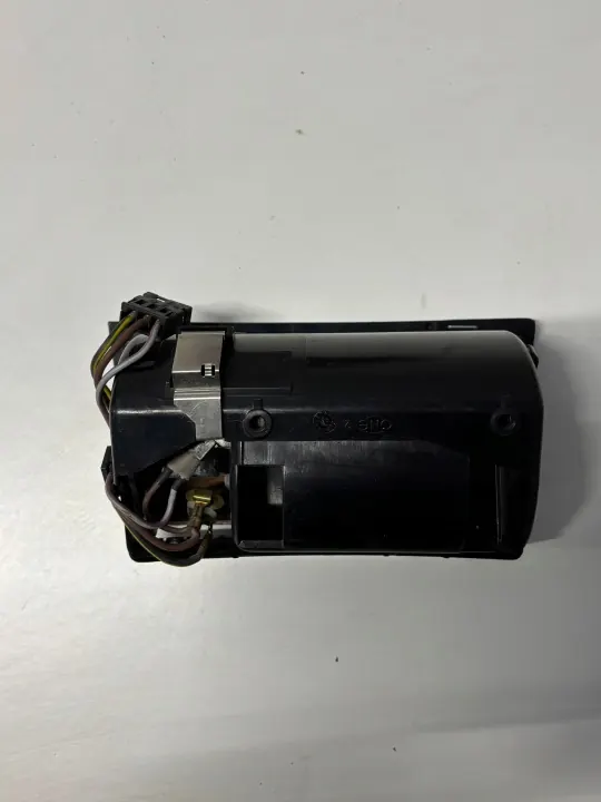 Askfat Valnötsträ OEM 124popielniczka för Mercedes W124 image 3