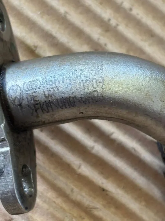 Linha de óleo turbo Audi A5 8T 8F 2014 image 2