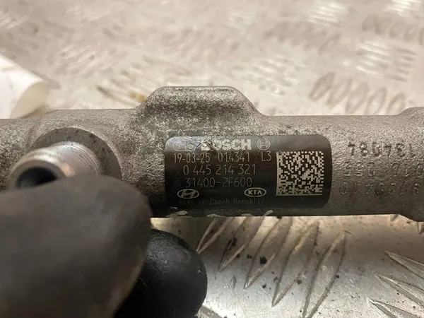 Hyundai Santa Fe 2019 Trilho de Combustível 314002F600 image 2