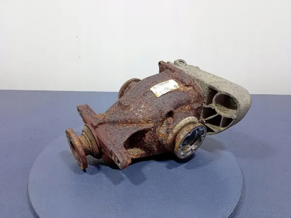 BMW 1 E87 118d Takadifferentiali 2.47 7542091 image 2