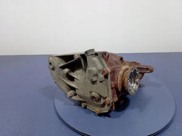 BMW 1 E87 118d Takadifferentiali 2.47 7542091 image 3