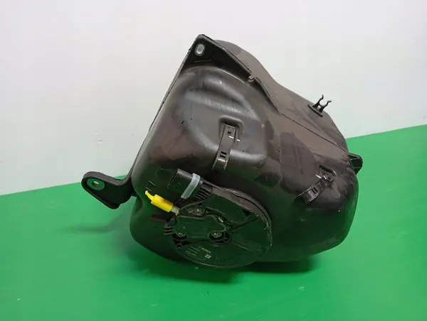 AdBlue-säiliö OEM 15431802 Mercedes Sprinter W906:lle image 3