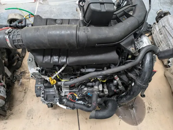 Motor Completo M9R 710 2.0 DCI - Renault OE Usado image 4