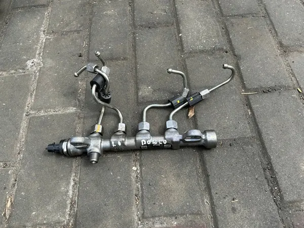 Sensor de trilho de combustível 0445214359 Fiat Tipo II Doblo 1.6 M-JET image 2