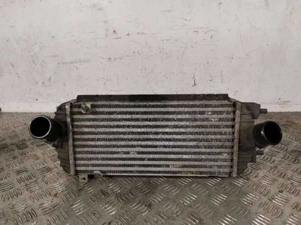 Intercooler Hyundai i40 OEM FBZ15294 - Usado image 2