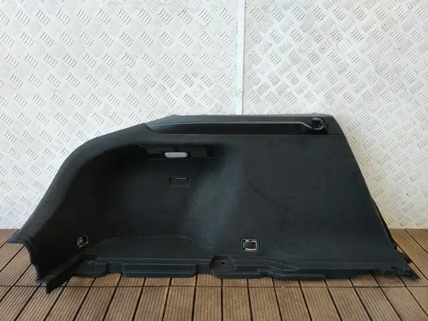 Kia Stinger 17-21 Linker Kofferbakzijbekleding OEM 85730-J5000 image 2
