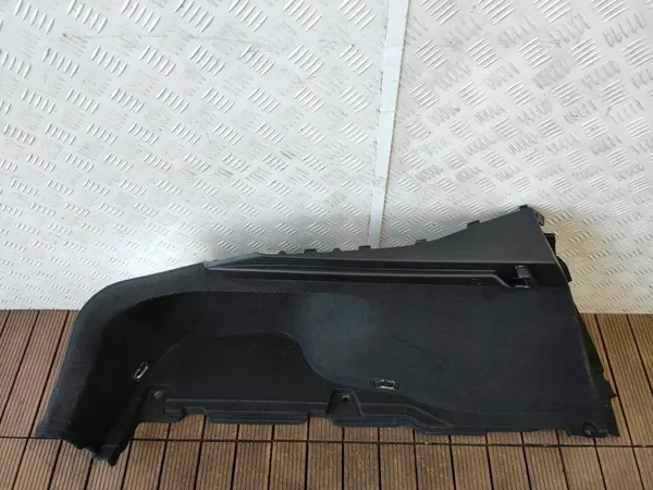 Kia Stinger 17-21 Linker Kofferbakzijbekleding OEM 85730-J5000 image 4