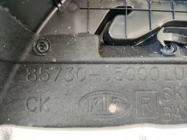 Kia Stinger 17-21 Linker Kofferbakzijbekleding OEM 85730-J5000 image 5