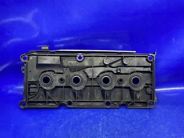 Couvercle de soupape OEM 03L103469S pour VW Passat B8 2.0 TDI image 7
