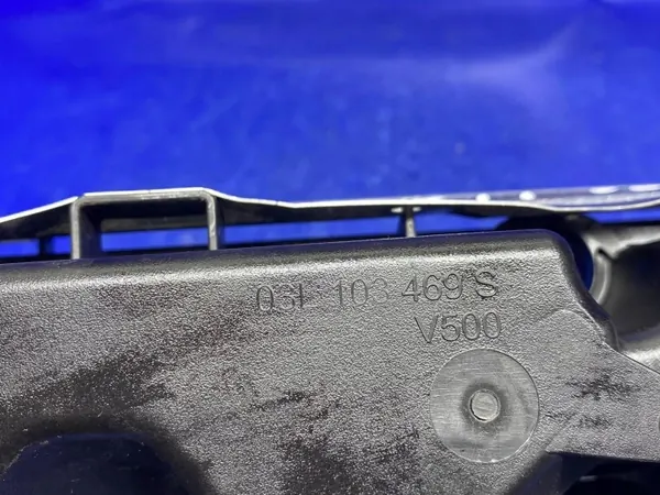 Couvercle de soupape OEM 03L103469S pour VW Passat B8 2.0 TDI image 9