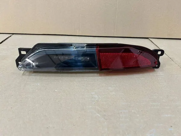 OEM 265802052R Luz de parachoques trasera izquierda Renault Megane V image 2